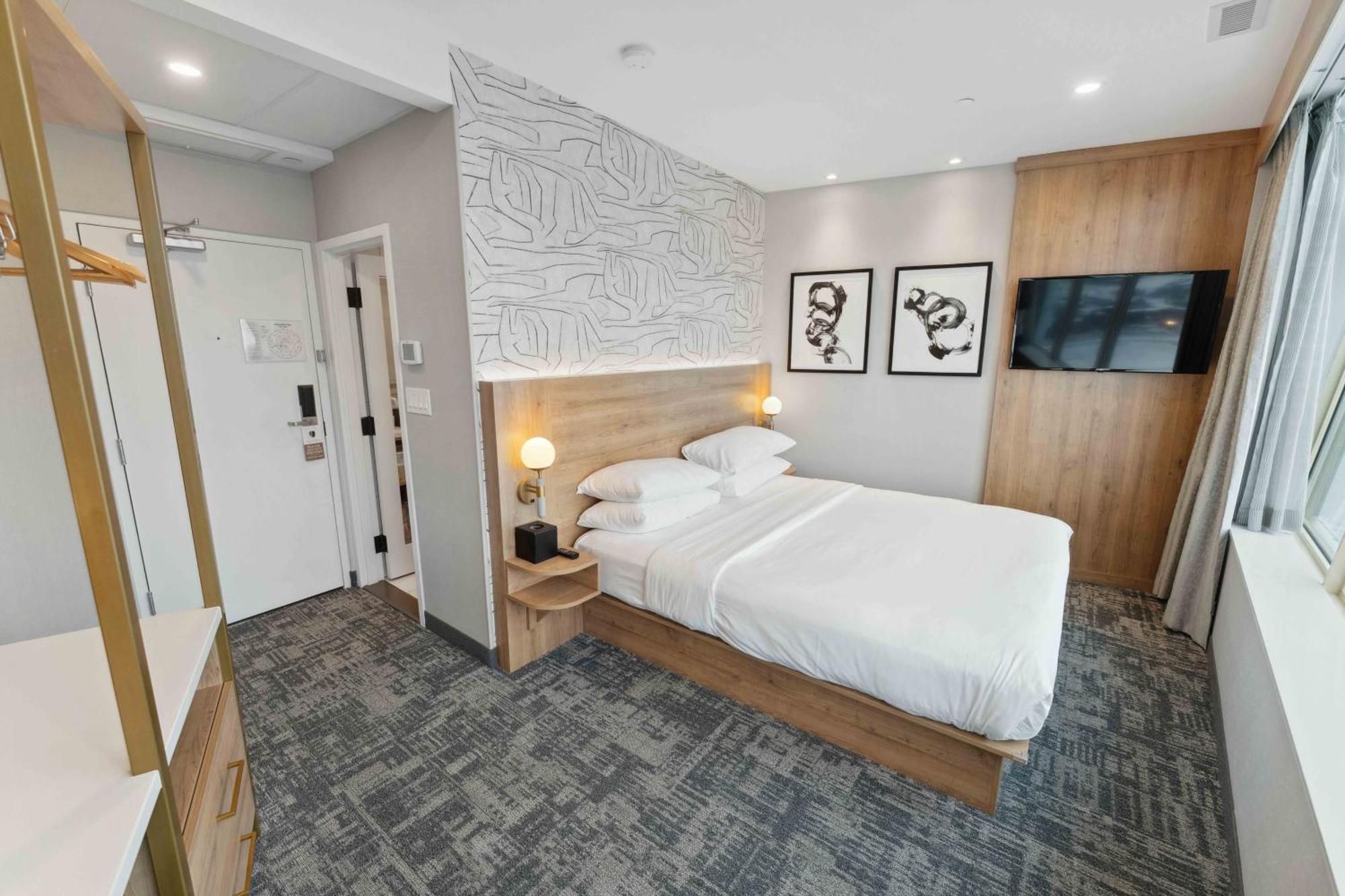 Tower Hotel At Fallsview Niagara Bagian luar foto